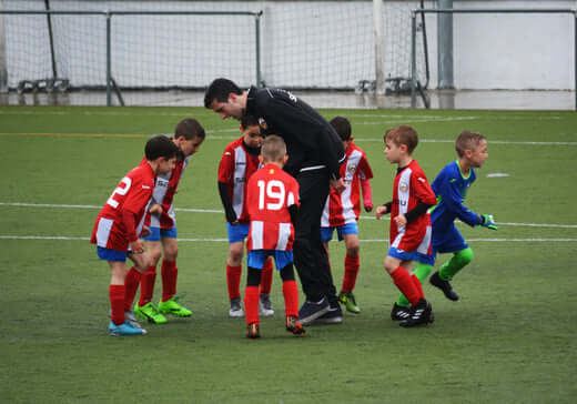 How to Play Sharks and Minnows in Youth Football
