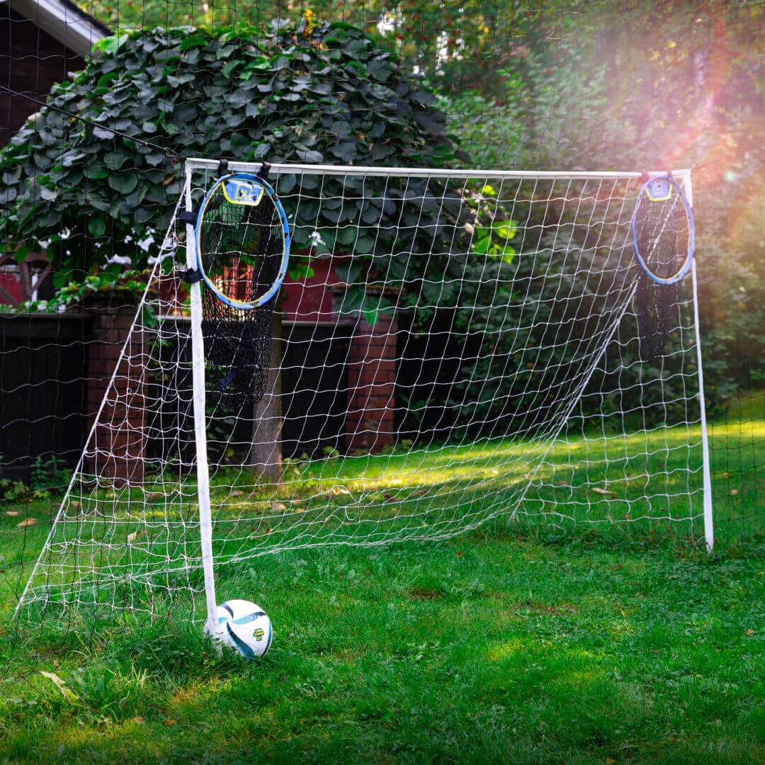 Football corner targets for improving shooting accuracy in training